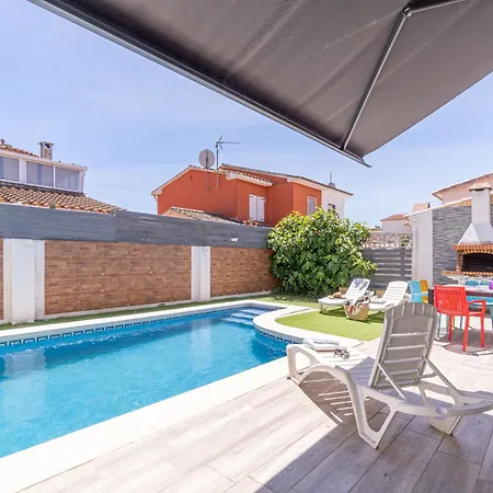Apart-rent Casa Con Piscina Montgri 0125 Villa