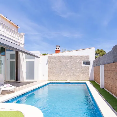 Villa Apart-rent Casa Con Piscina Montgri 0125 *