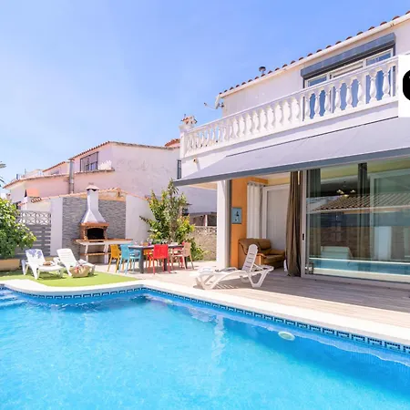 Villa Apart-rent Casa Con Piscina Montgri 0125 Empuriabrava