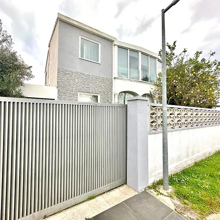 Apart-rent Casa Con Piscina Montgri 0125 *