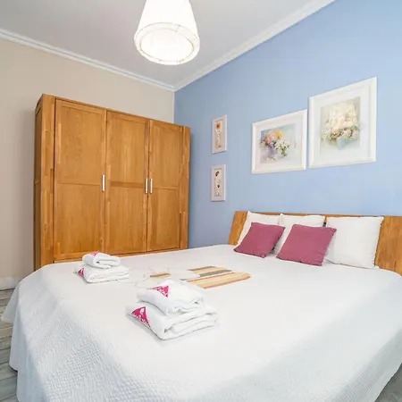 Apart-rent Casa Con Piscina Montgri 0125 Villa Empuriabrava