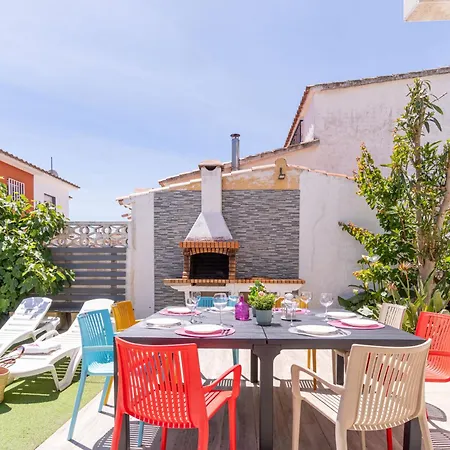 Apart-rent Casa Con Piscina Montgri 0125 Villa Empuriabrava